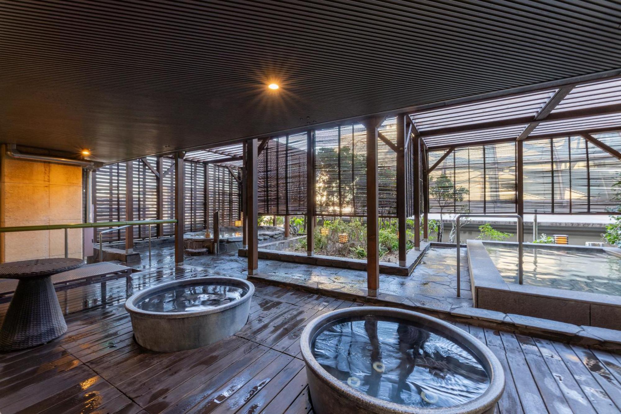 The Qube Hotel Chiba Exterior foto